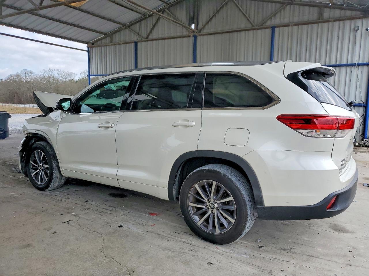 2018 TOYOTA HIGHLANDER