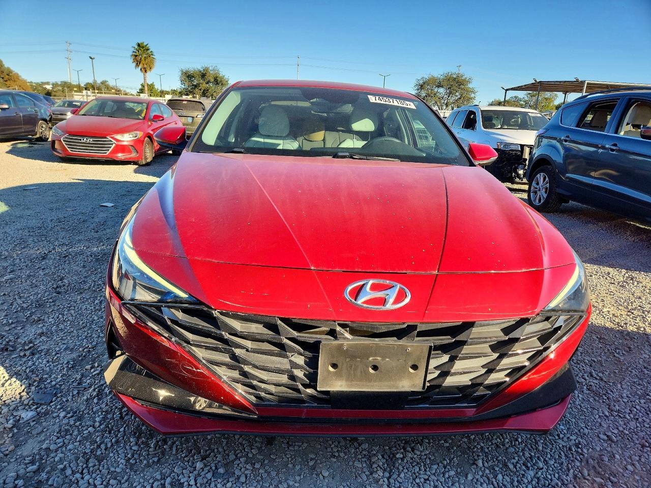 2023 HYUNDAI ELANTRA