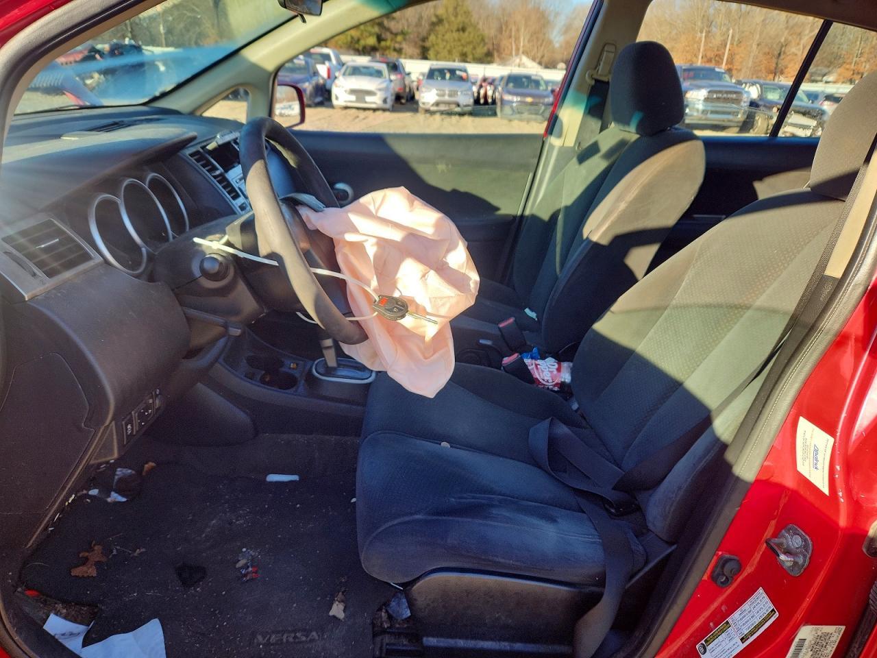 2012 NISSAN VERSA