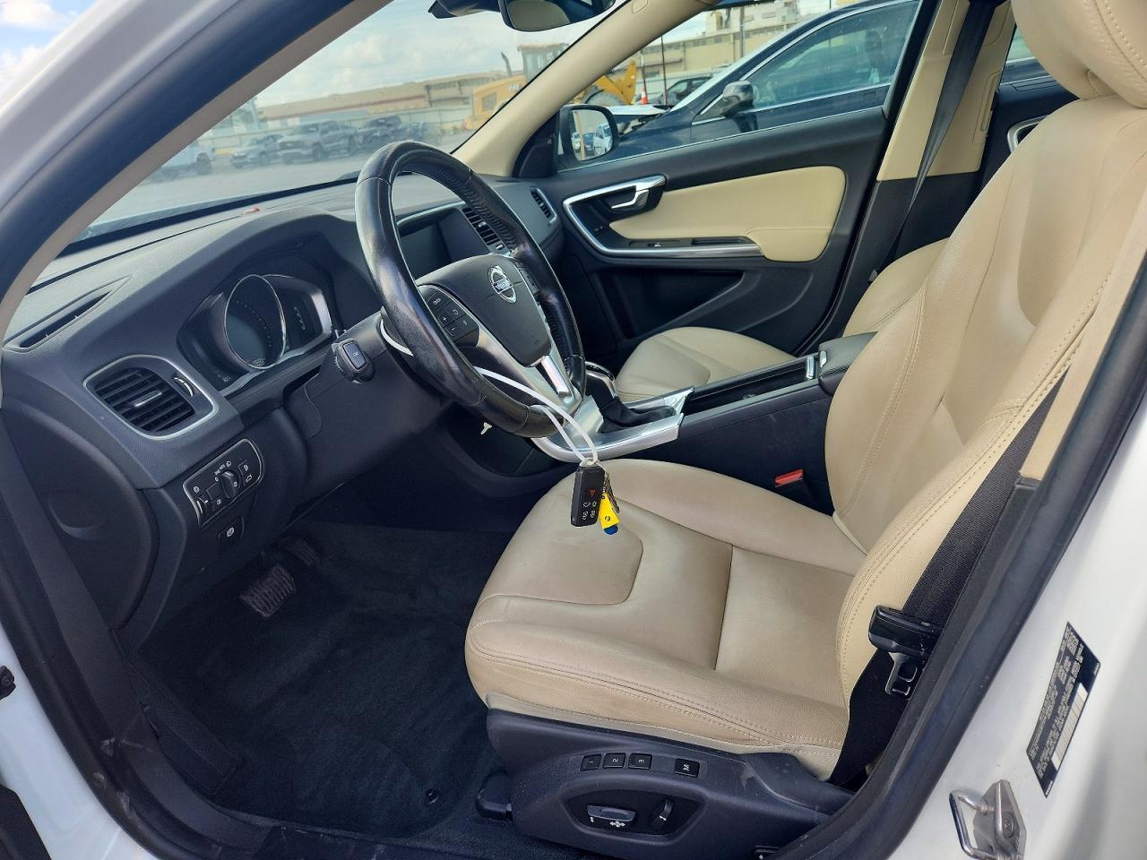 2018 VOLVO S60