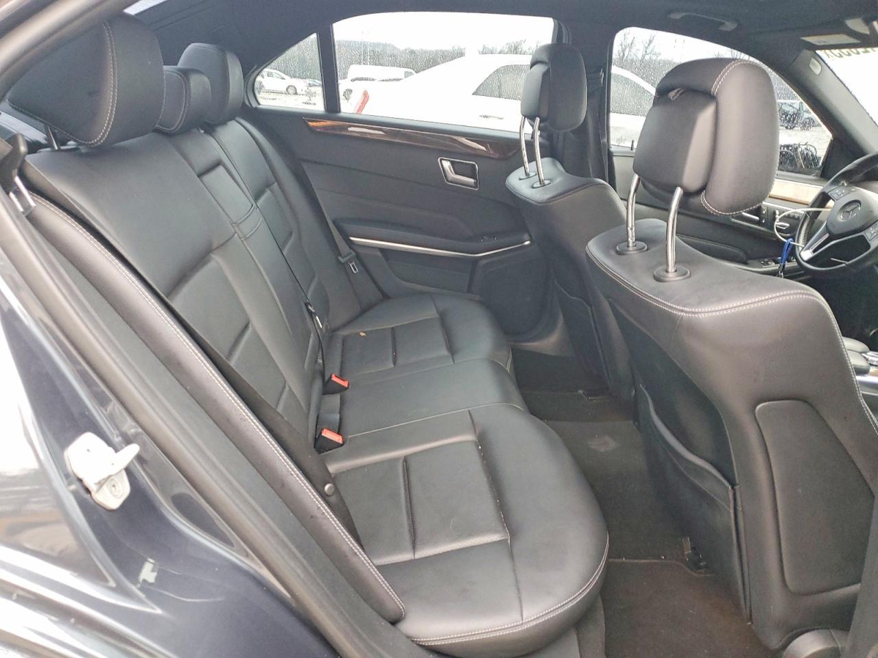 2016 MERCEDES-BENZ E-Class