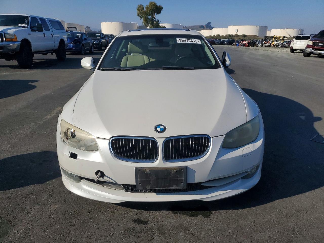 2011 BMW 3 SERIES