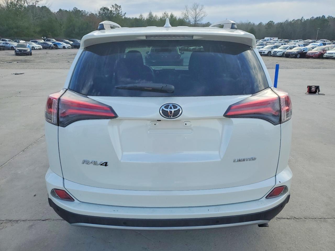 2017 TOYOTA RAV4