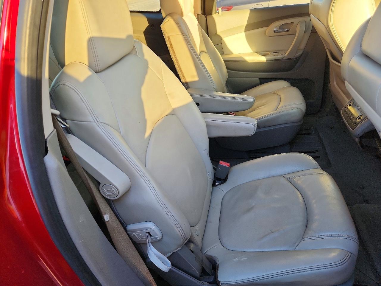 2012 CHEVROLET TRAVERSE