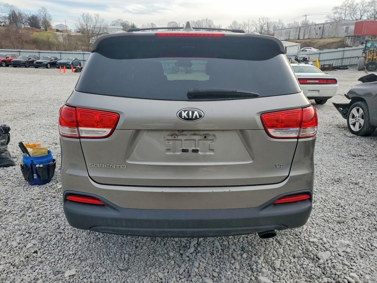 2016 KIA SORENTO