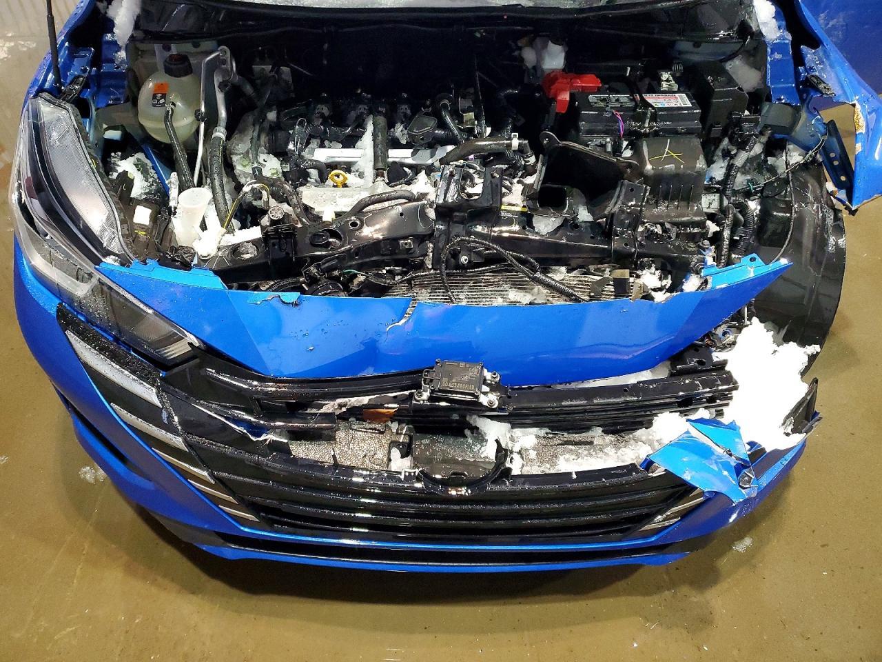 2024 NISSAN VERSA