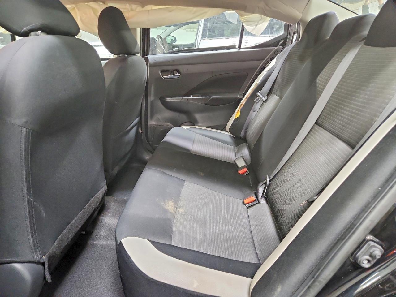 2021 NISSAN VERSA
