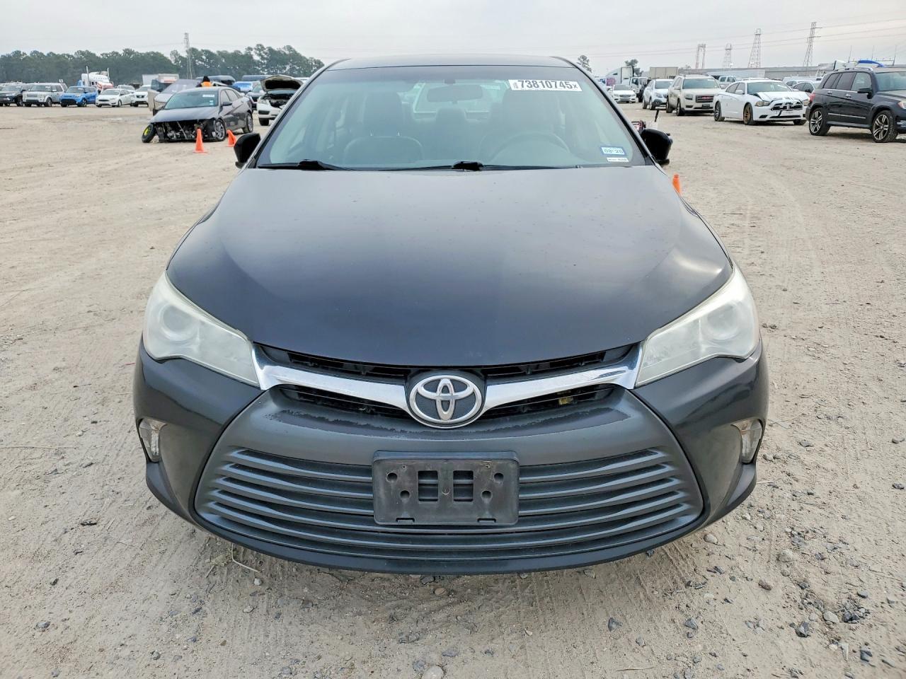 2015 TOYOTA CAMRY