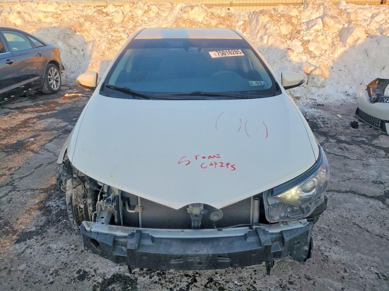 2018 TOYOTA COROLLA