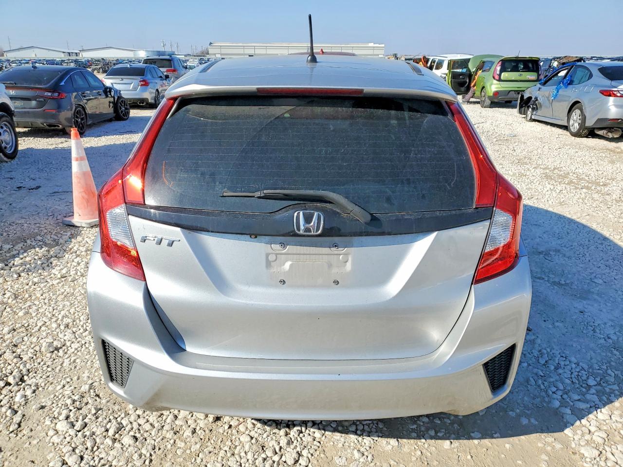 2015 HONDA FIT
