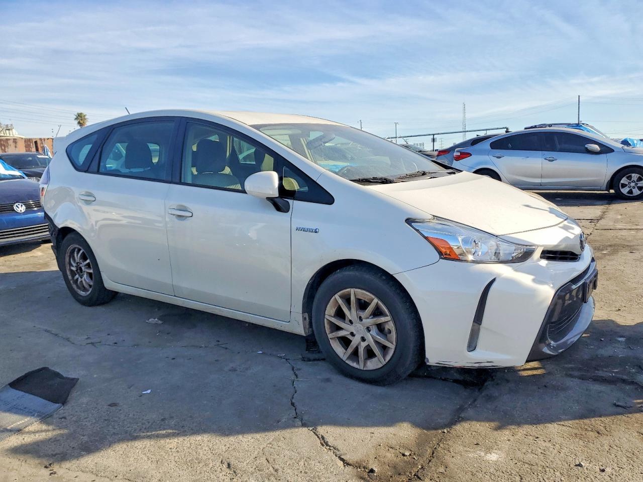 2017 TOYOTA PRIUS V