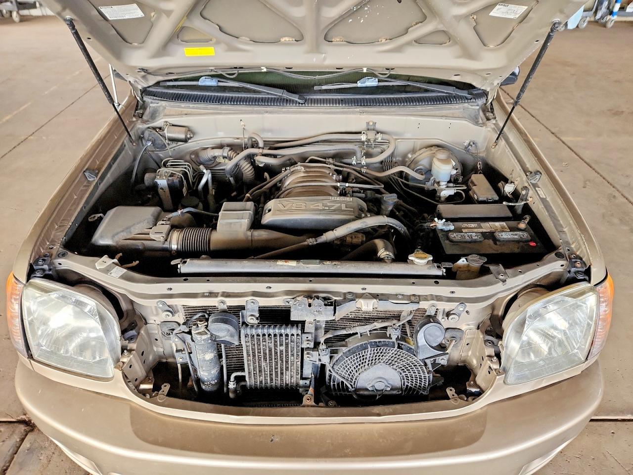 2002 TOYOTA Sequoia