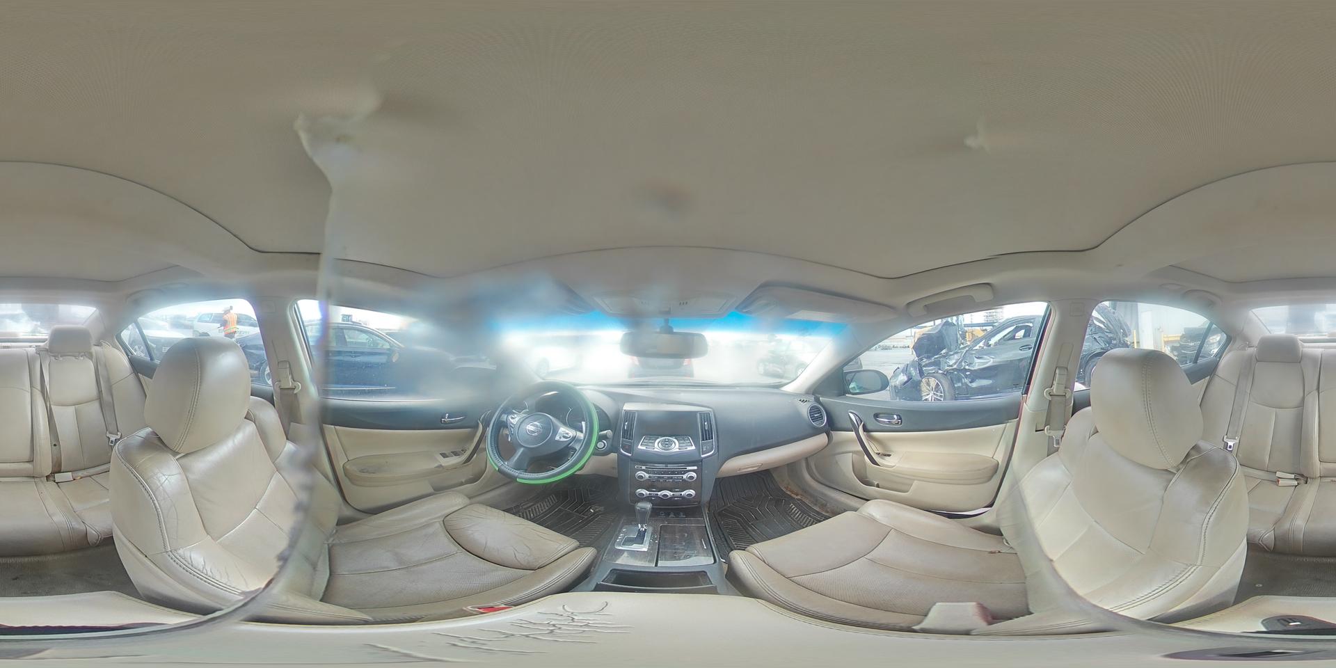 2014 NISSAN Maxima