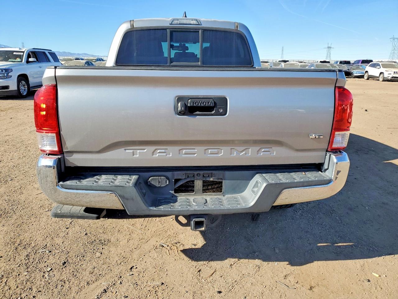 2016 TOYOTA TACOMA