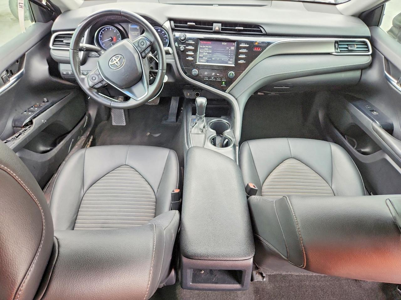 2018 TOYOTA CAMRY