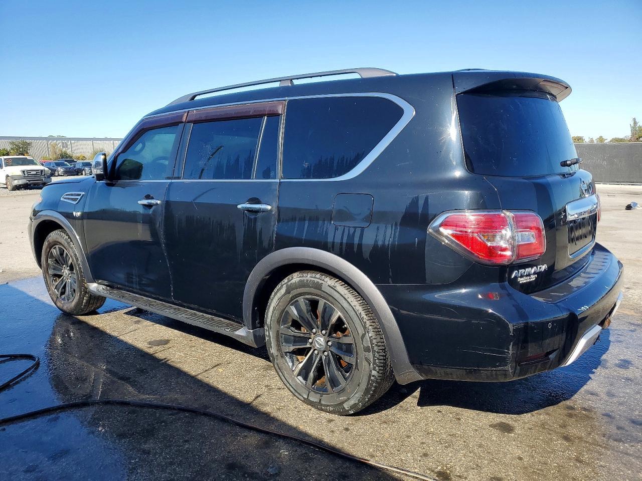 2017 NISSAN Armada
