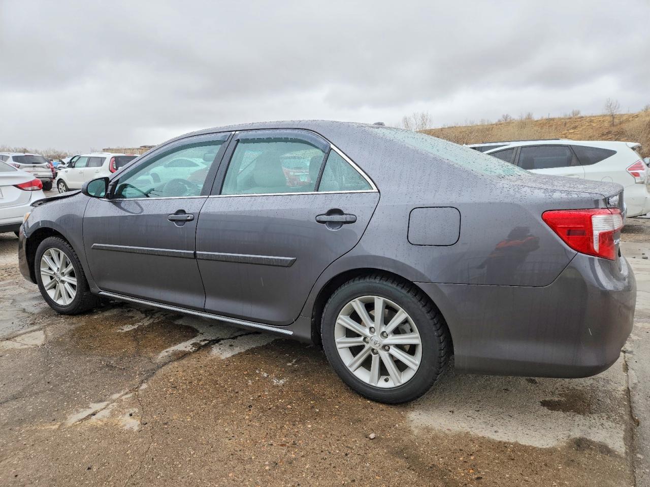 2014 TOYOTA CAMRY
