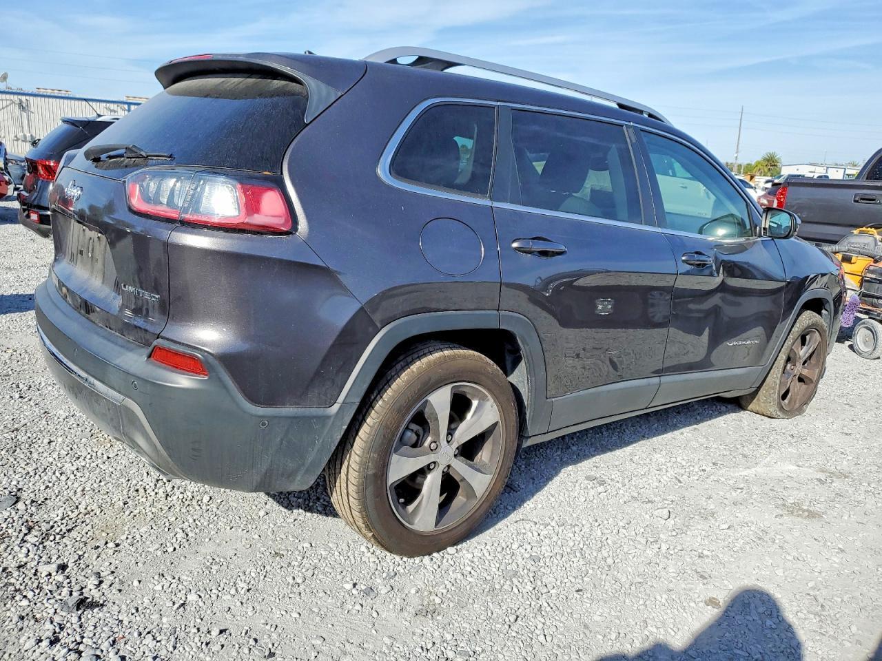 2019 JEEP CHEROKEE