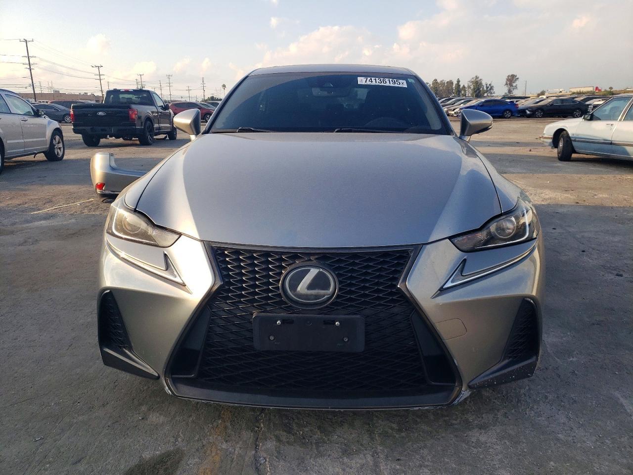 2017 LEXUS IS 200t