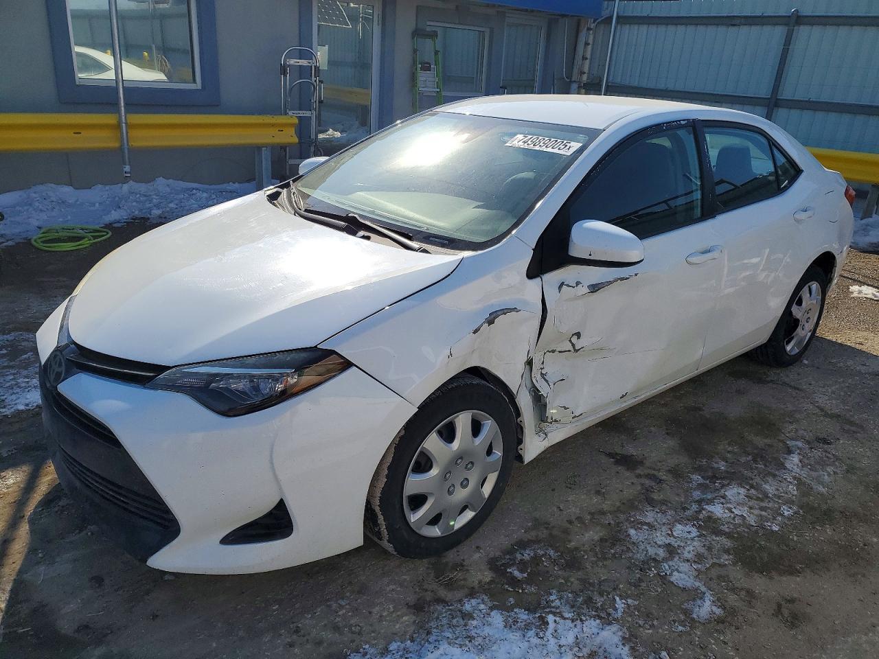 2017 TOYOTA COROLLA