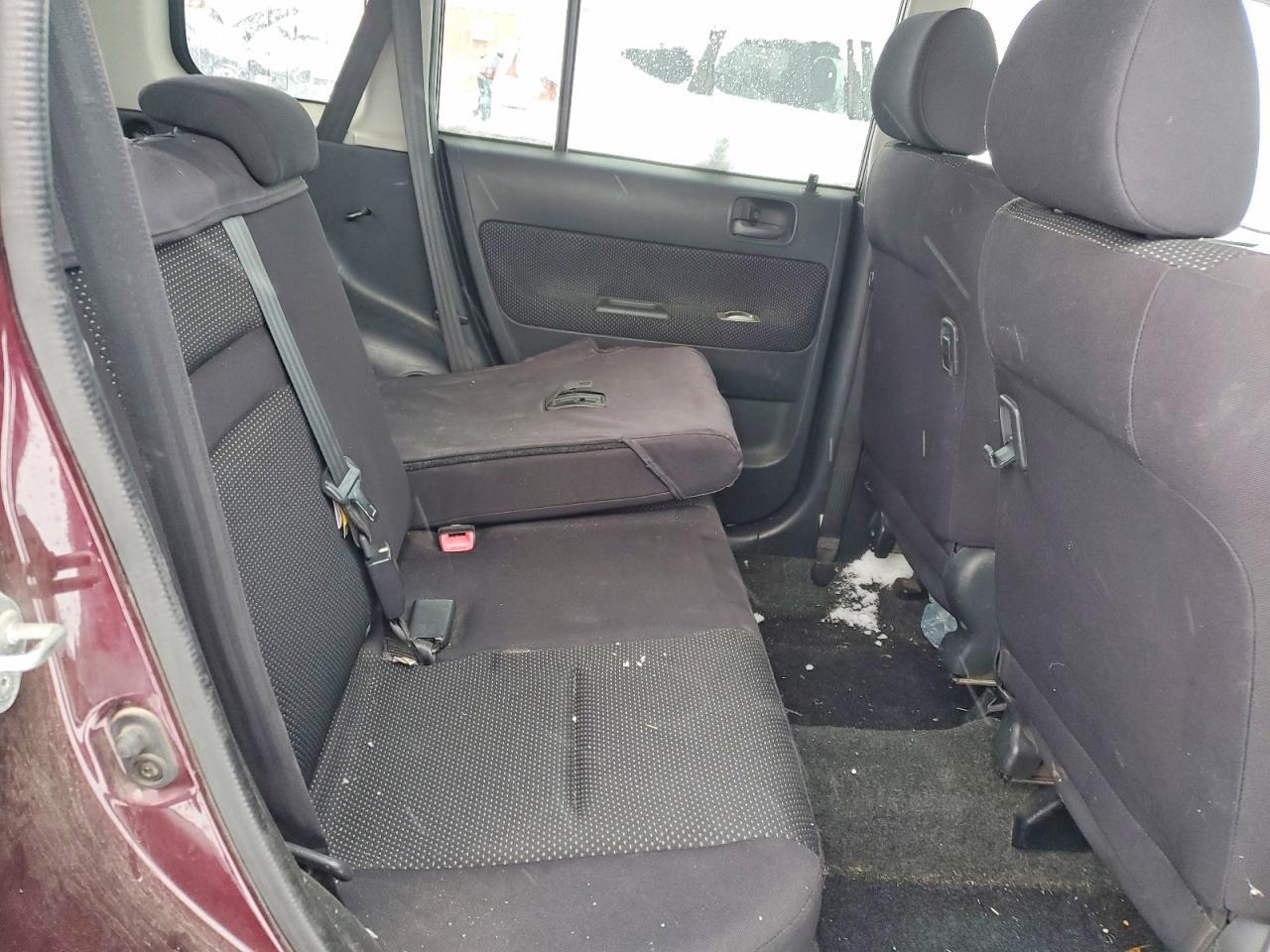 2005 TOYOTA SCION