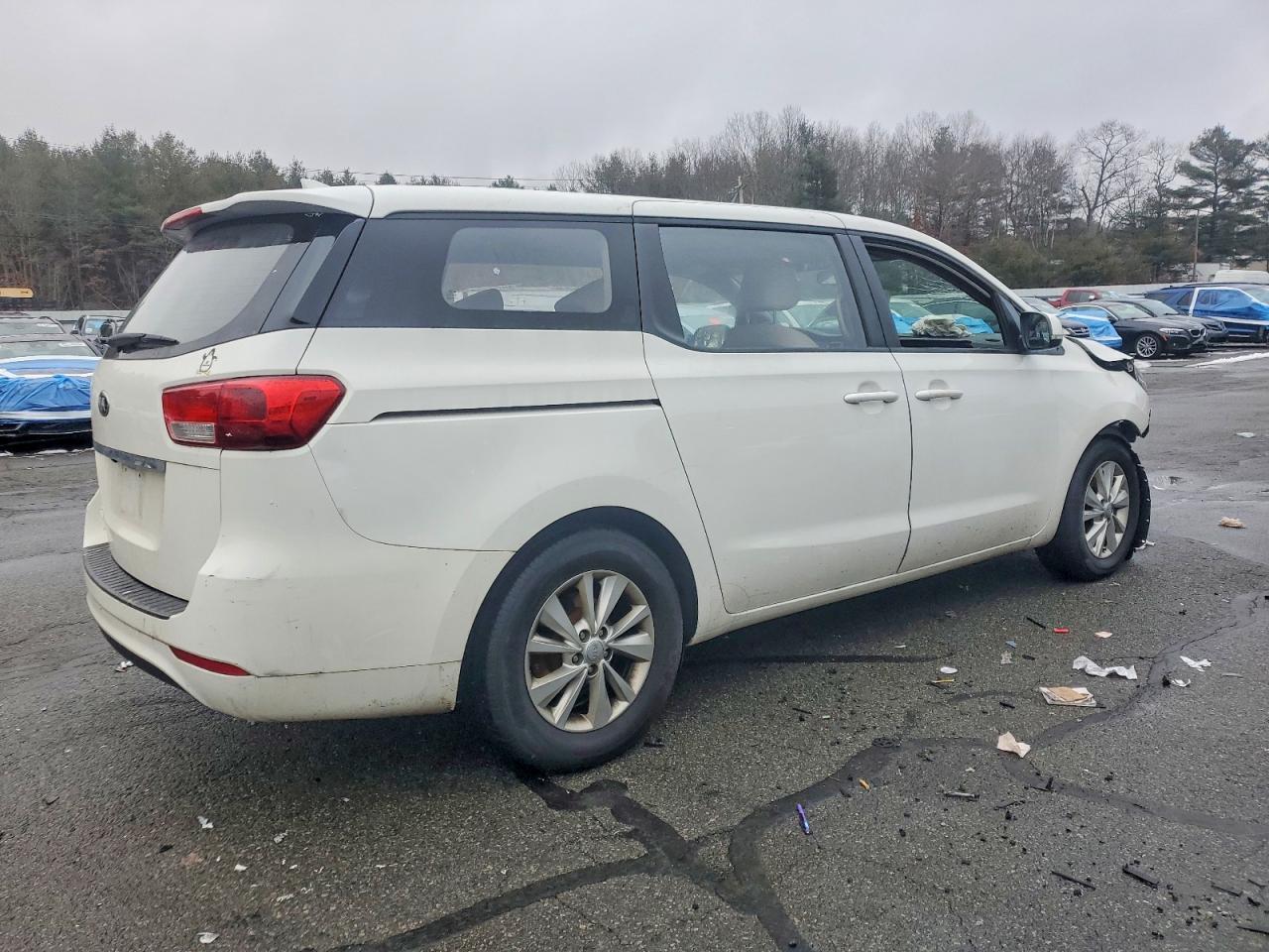 2016 KIA SEDONA