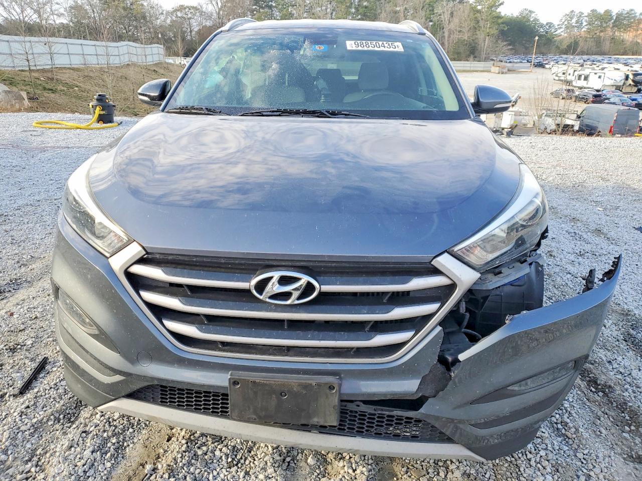 2017 HYUNDAI TUCSON