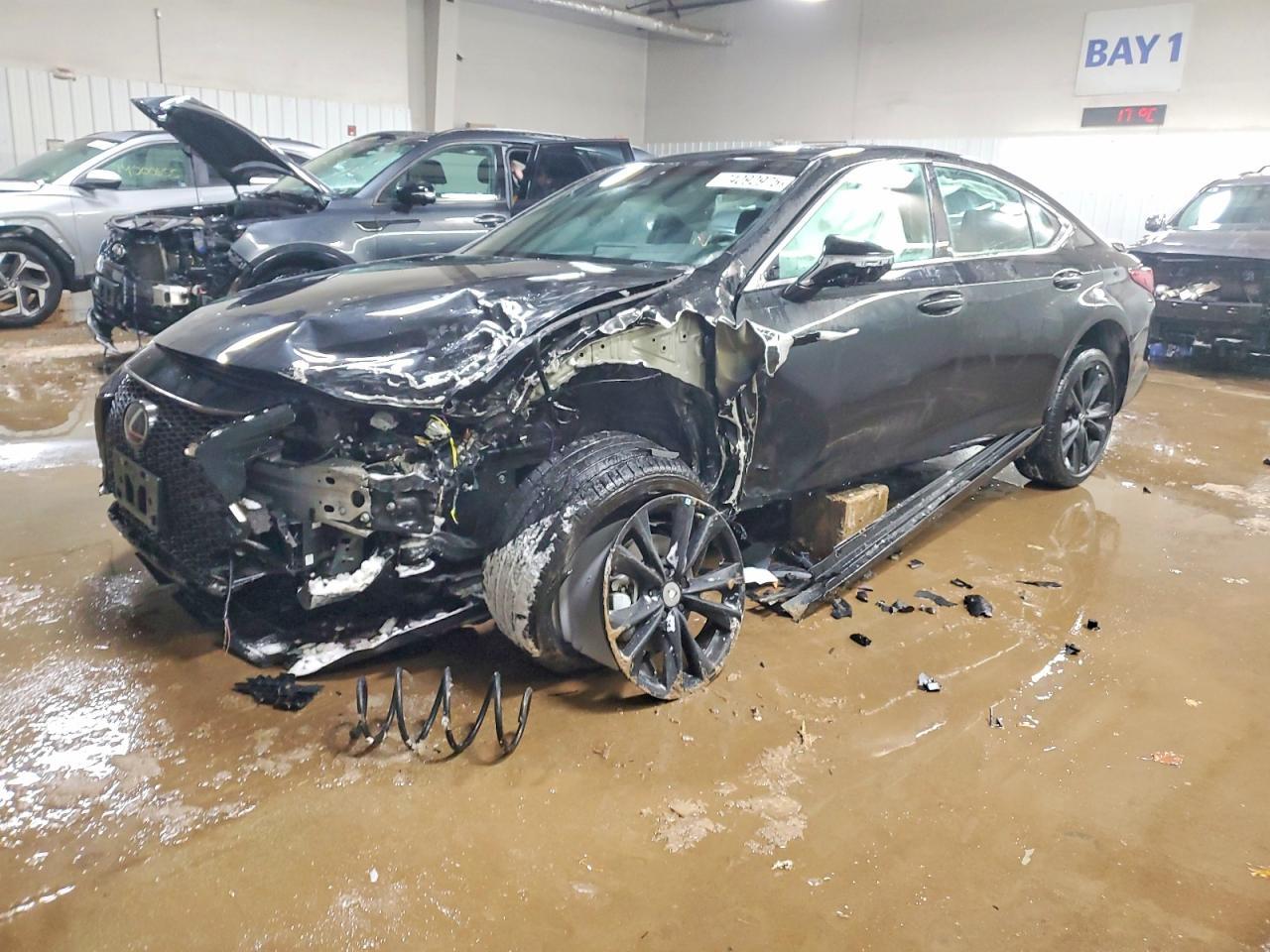 2024 LEXUS ES 300H
