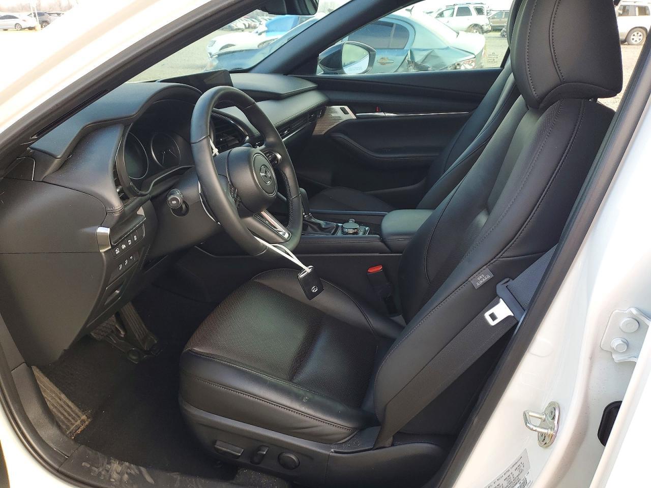 2025 MAZDA 3