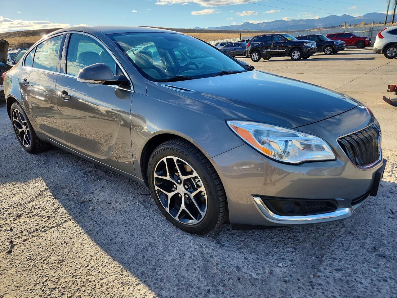2017 BUICK Regal