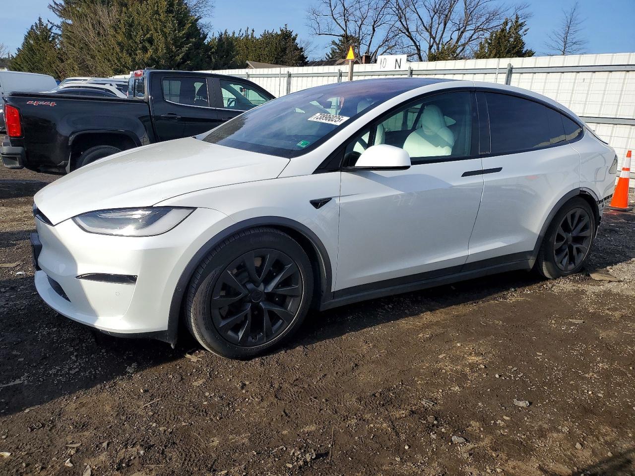 2022 TESLA MODEL X