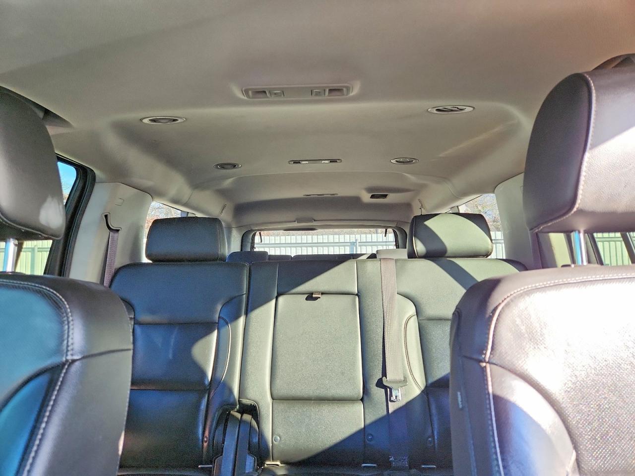 2017 CHEVROLET Suburban