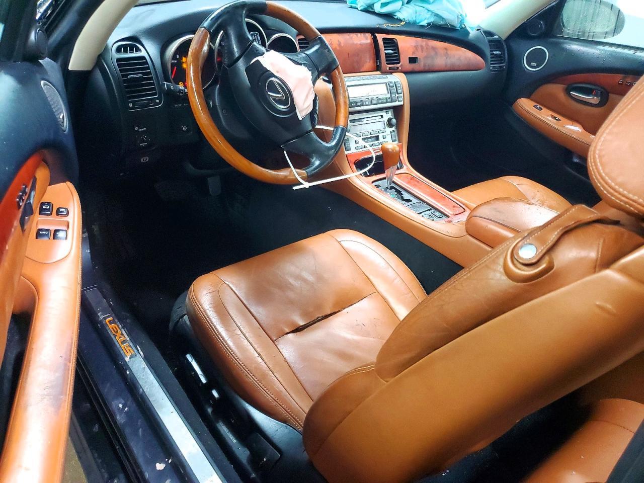 2002 LEXUS SC 430