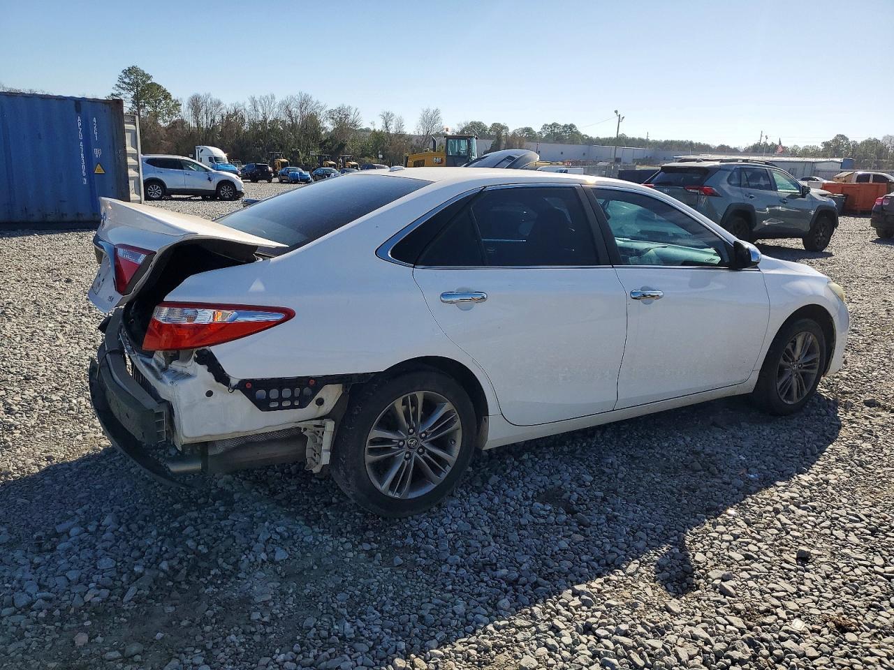 2017 TOYOTA CAMRY