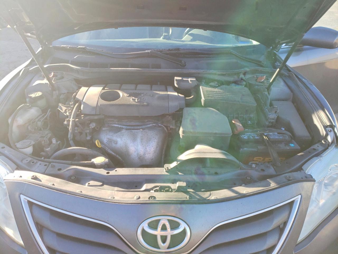2011 TOYOTA CAMRY