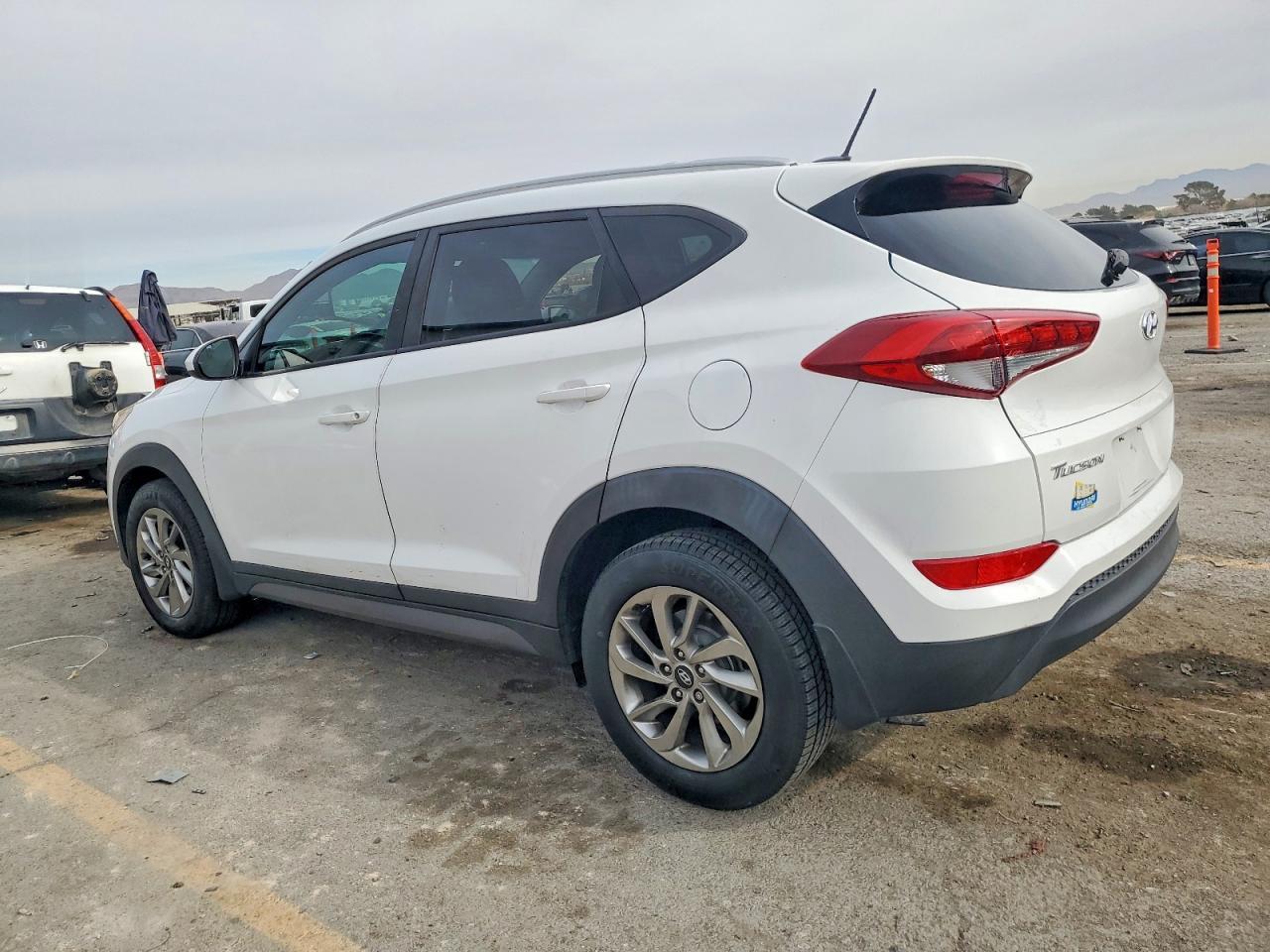 2016 HYUNDAI TUCSON
