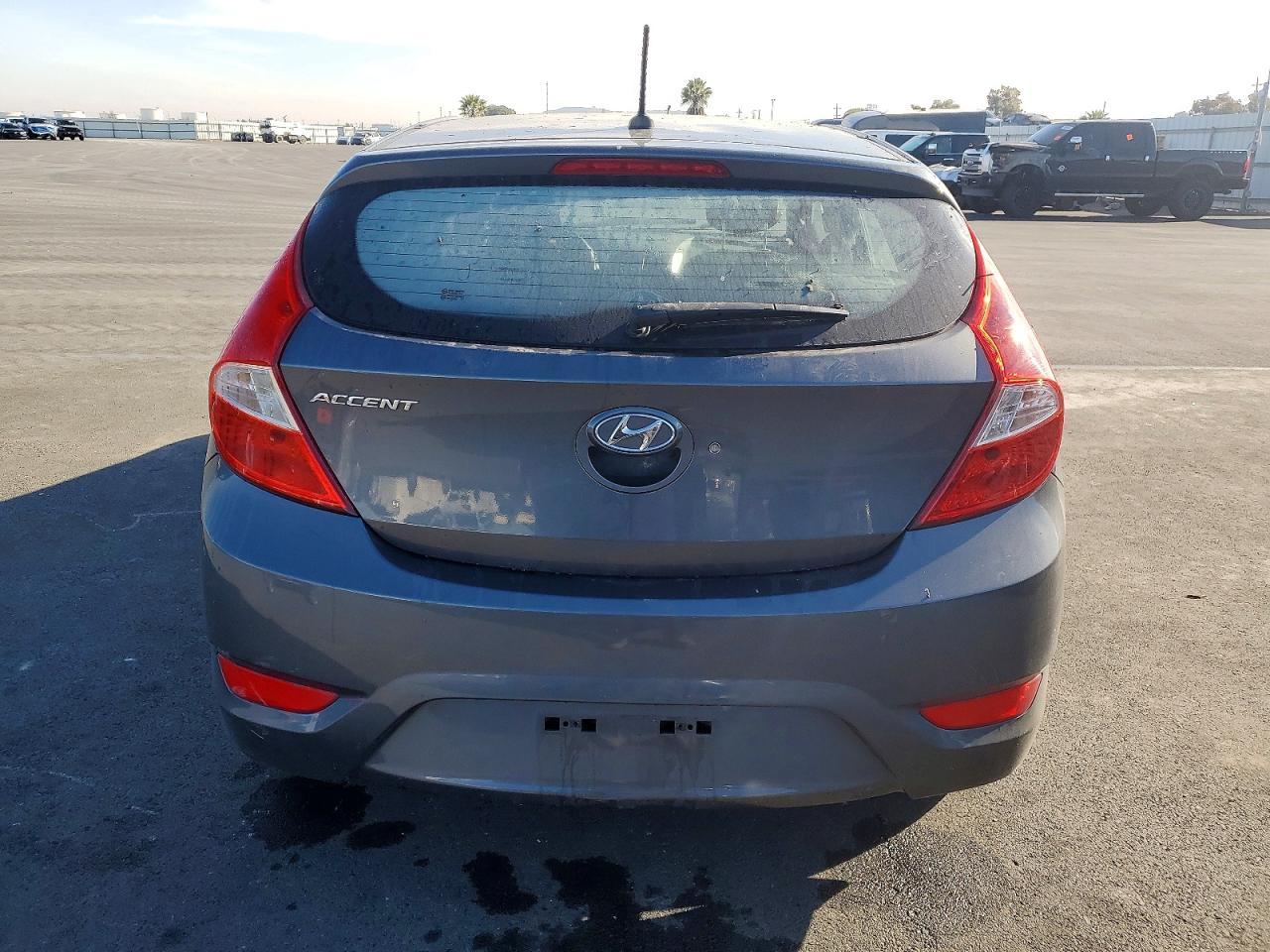 2012 HYUNDAI ACCENT