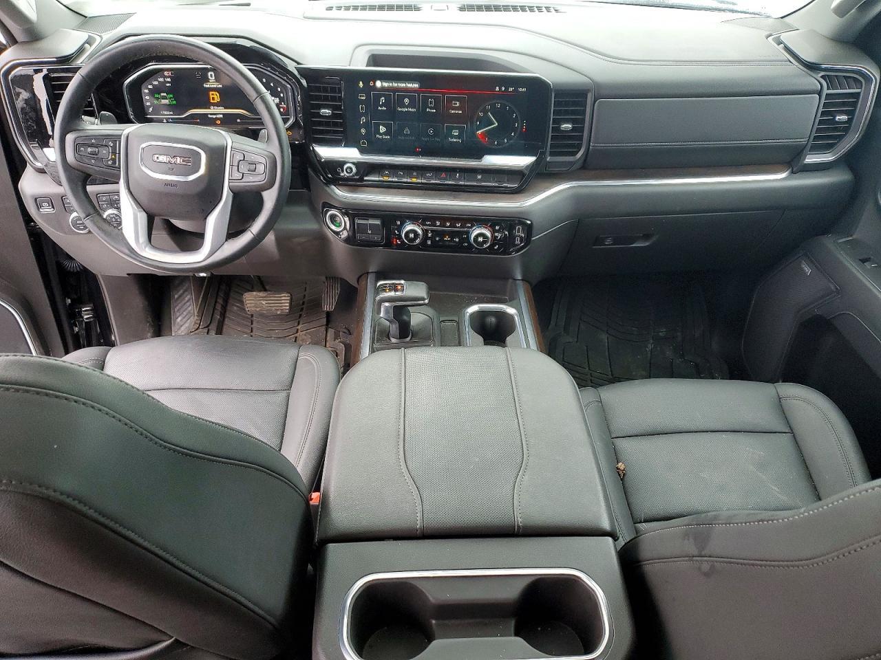 2025 GMC Sierra