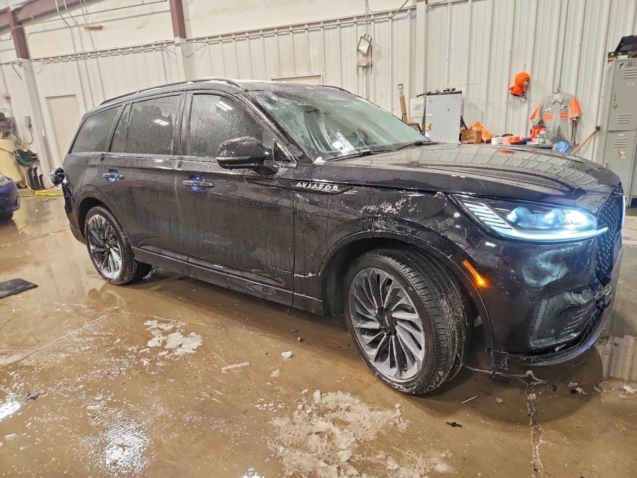2025 LINCOLN Aviator
