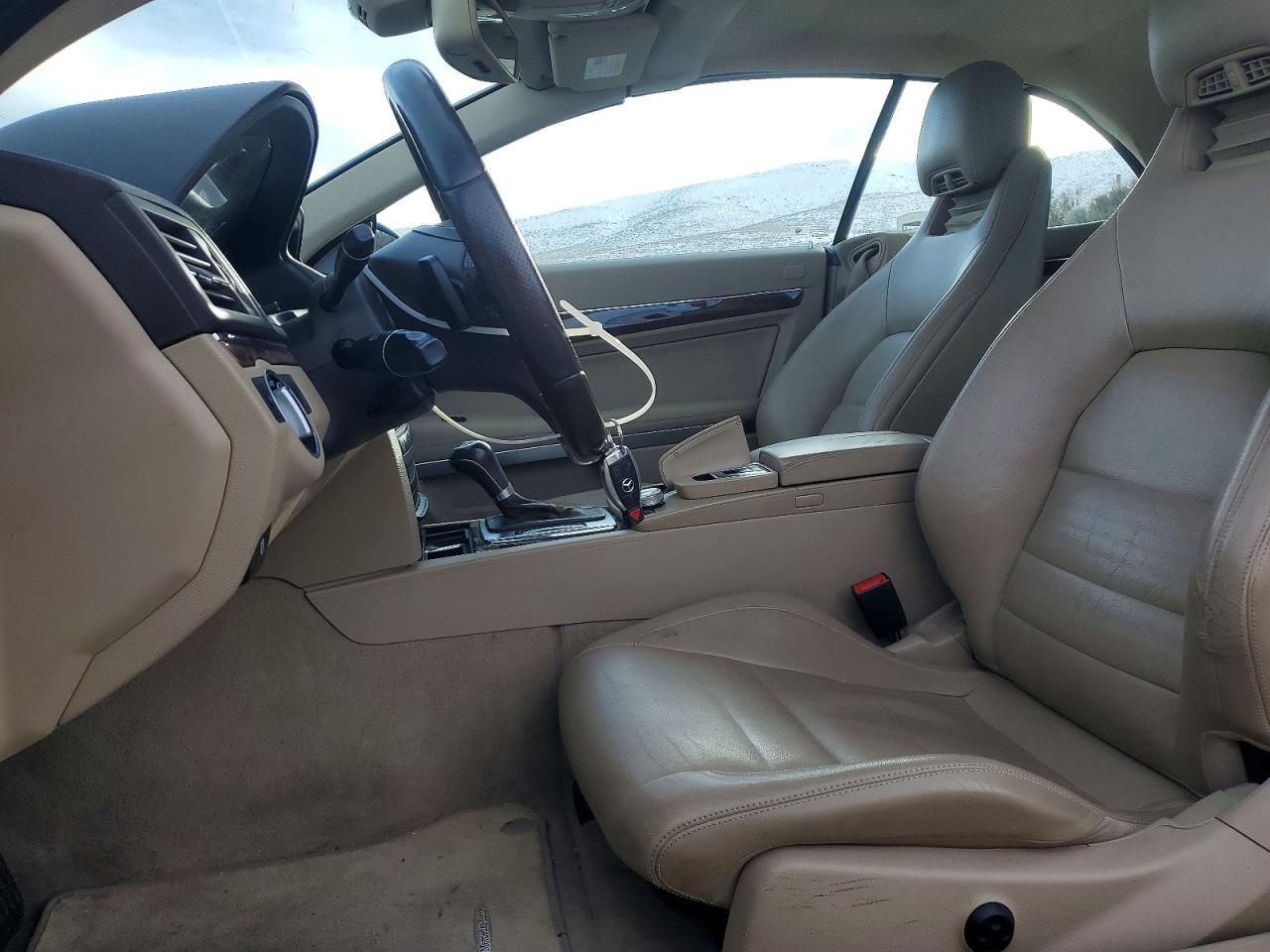 2012 MERCEDES-BENZ E-Class