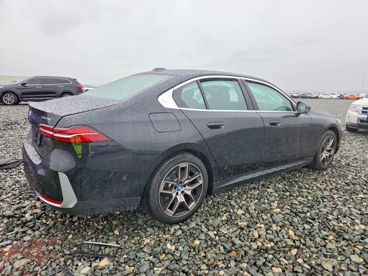 2024 BMW i5