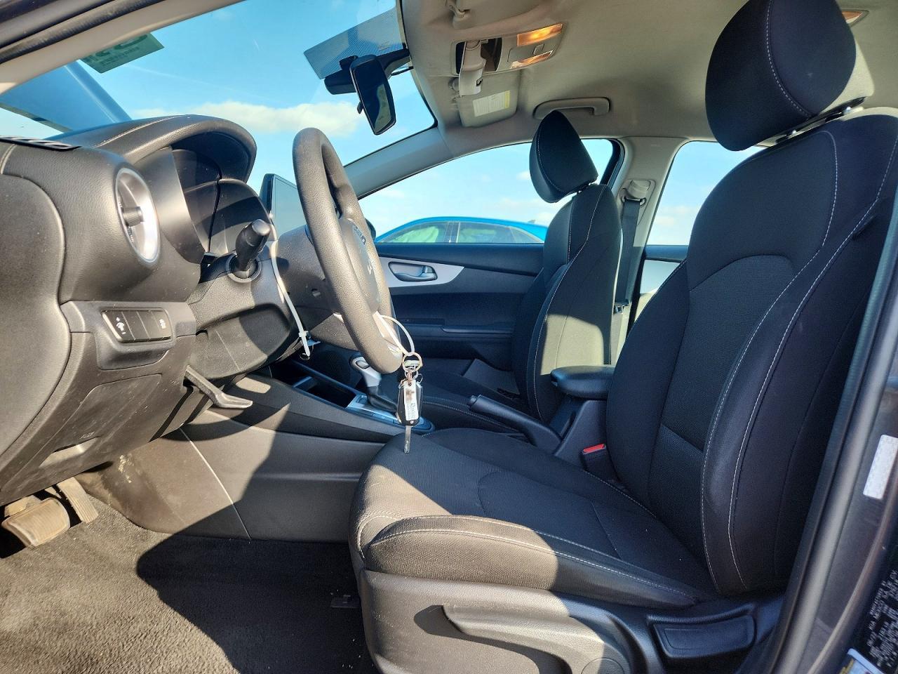 2023 KIA FORTE