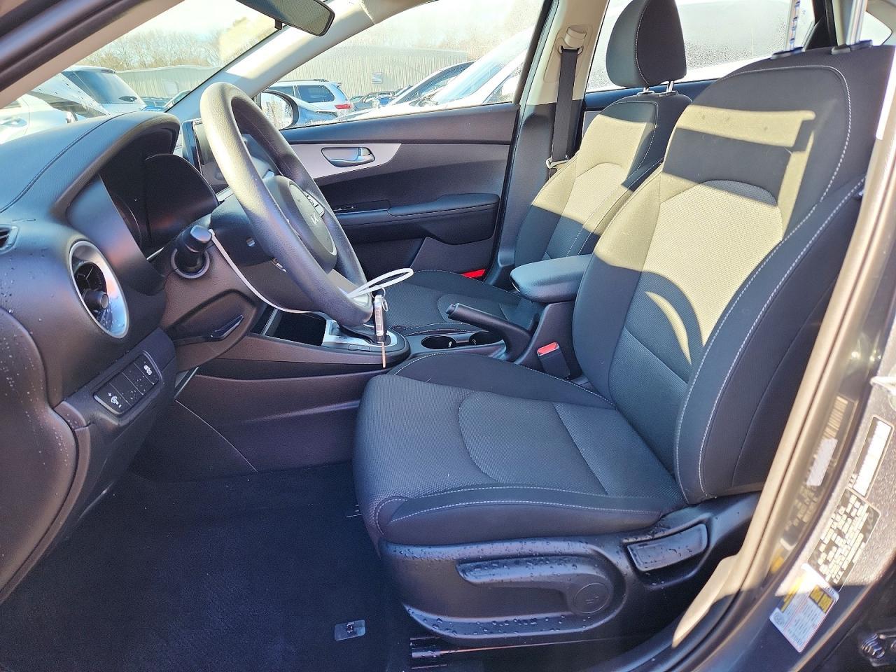 2023 KIA FORTE