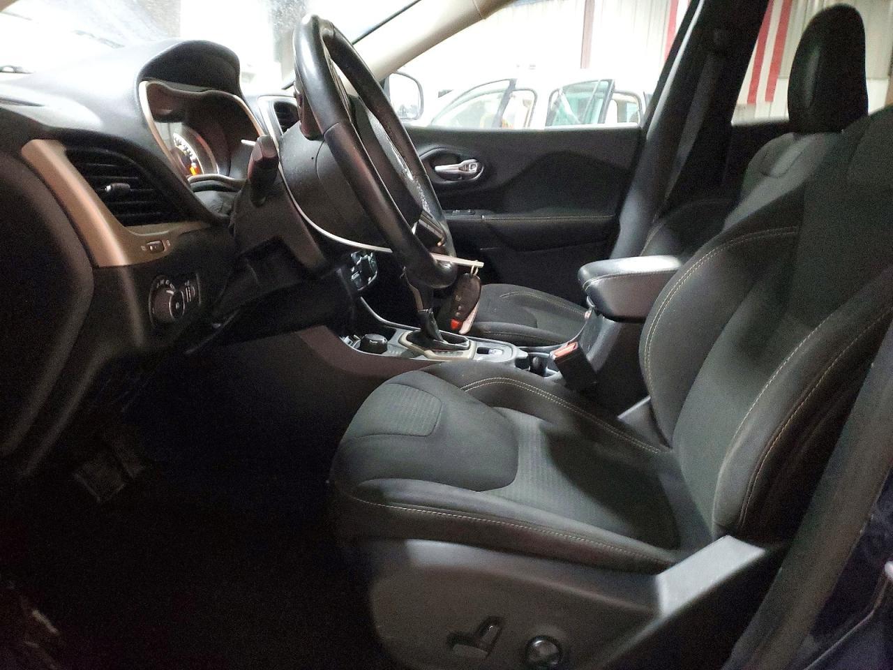 2016 JEEP CHEROKEE