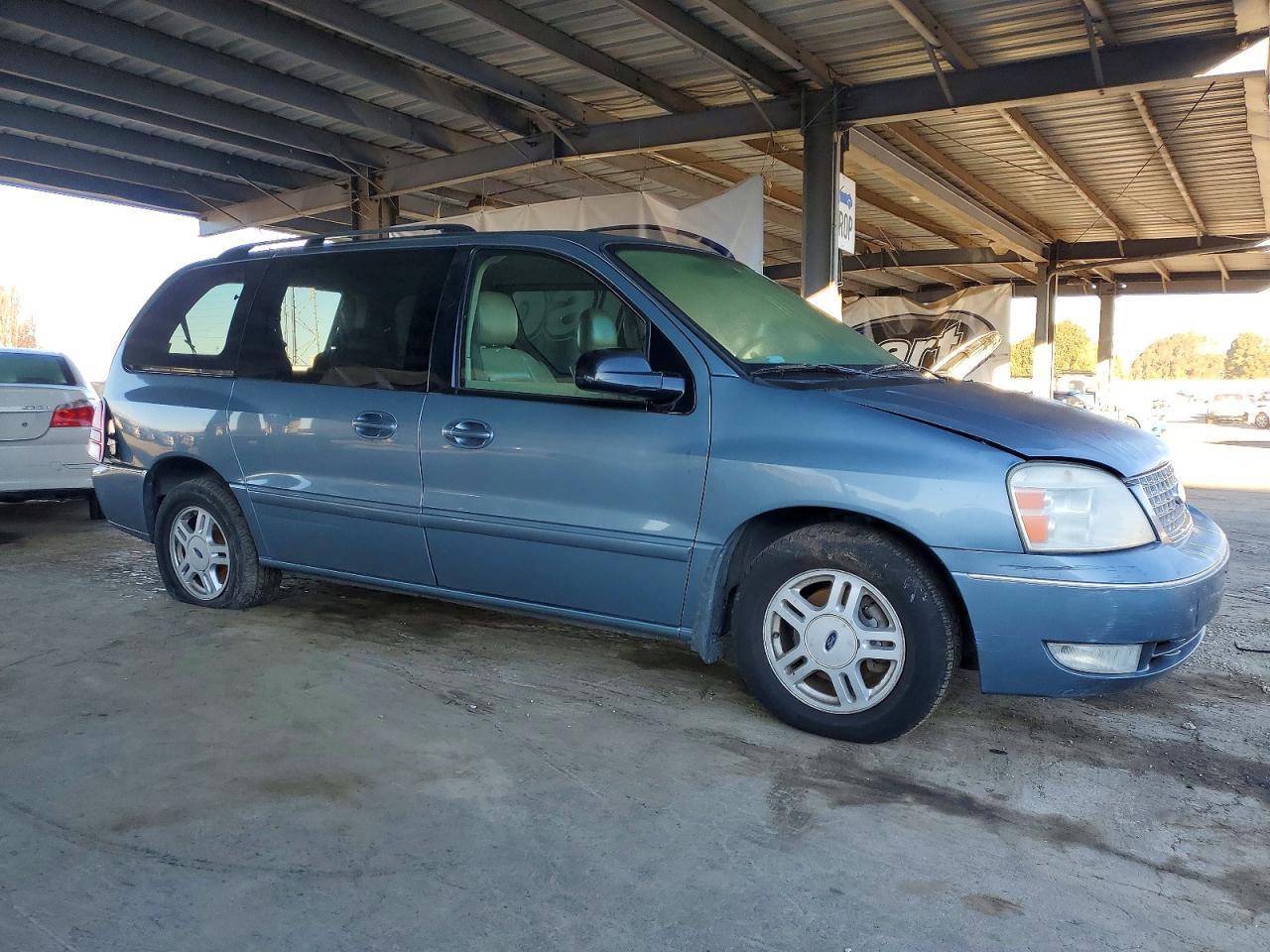 2004 FORD Freestar