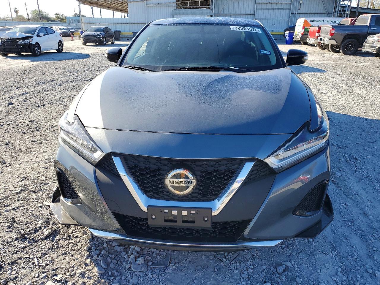 2019 NISSAN Maxima