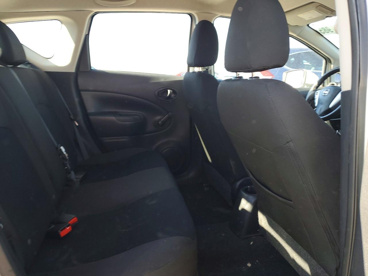 2015 NISSAN Versa Note