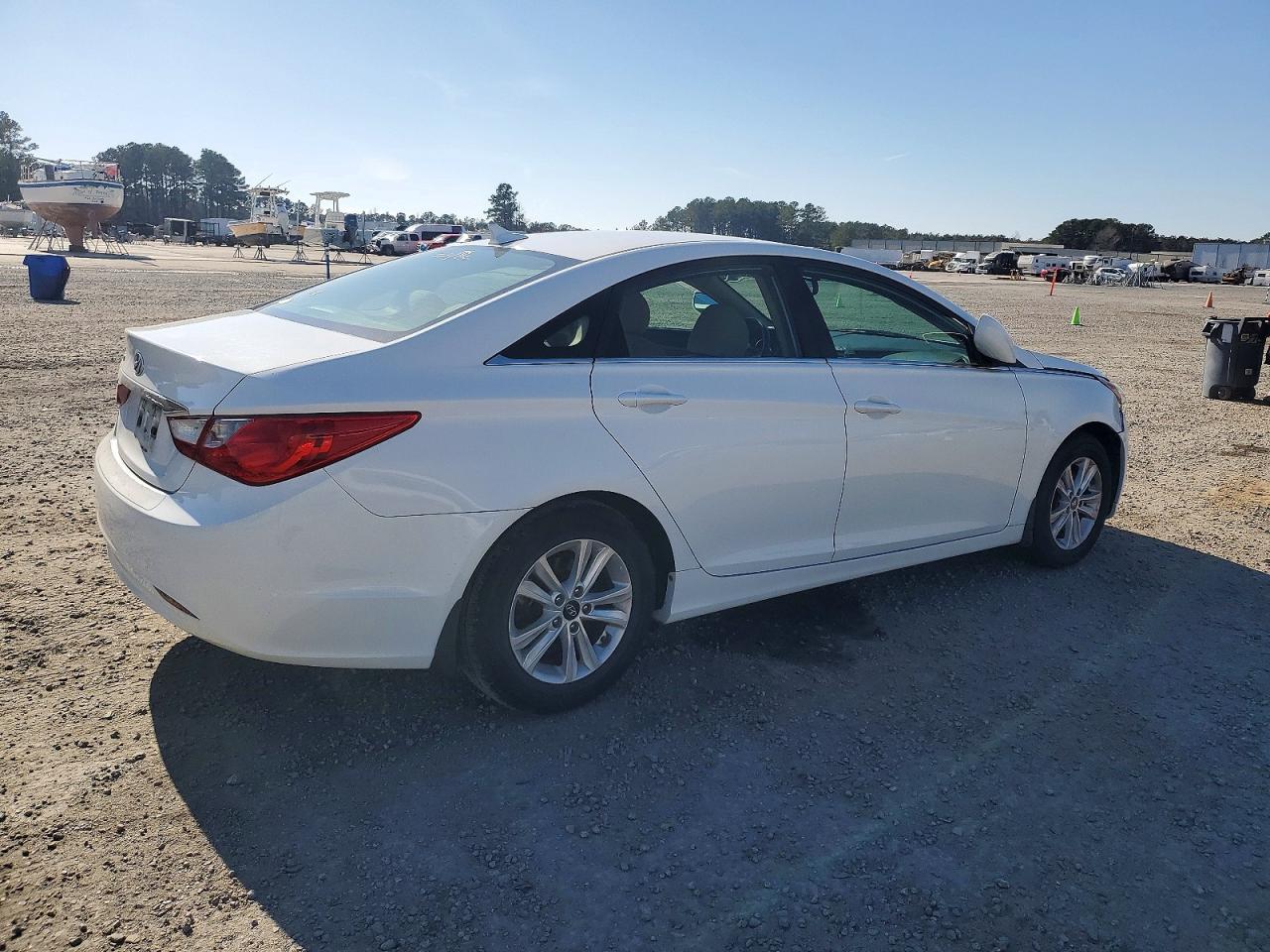 2011 HYUNDAI SONATA
