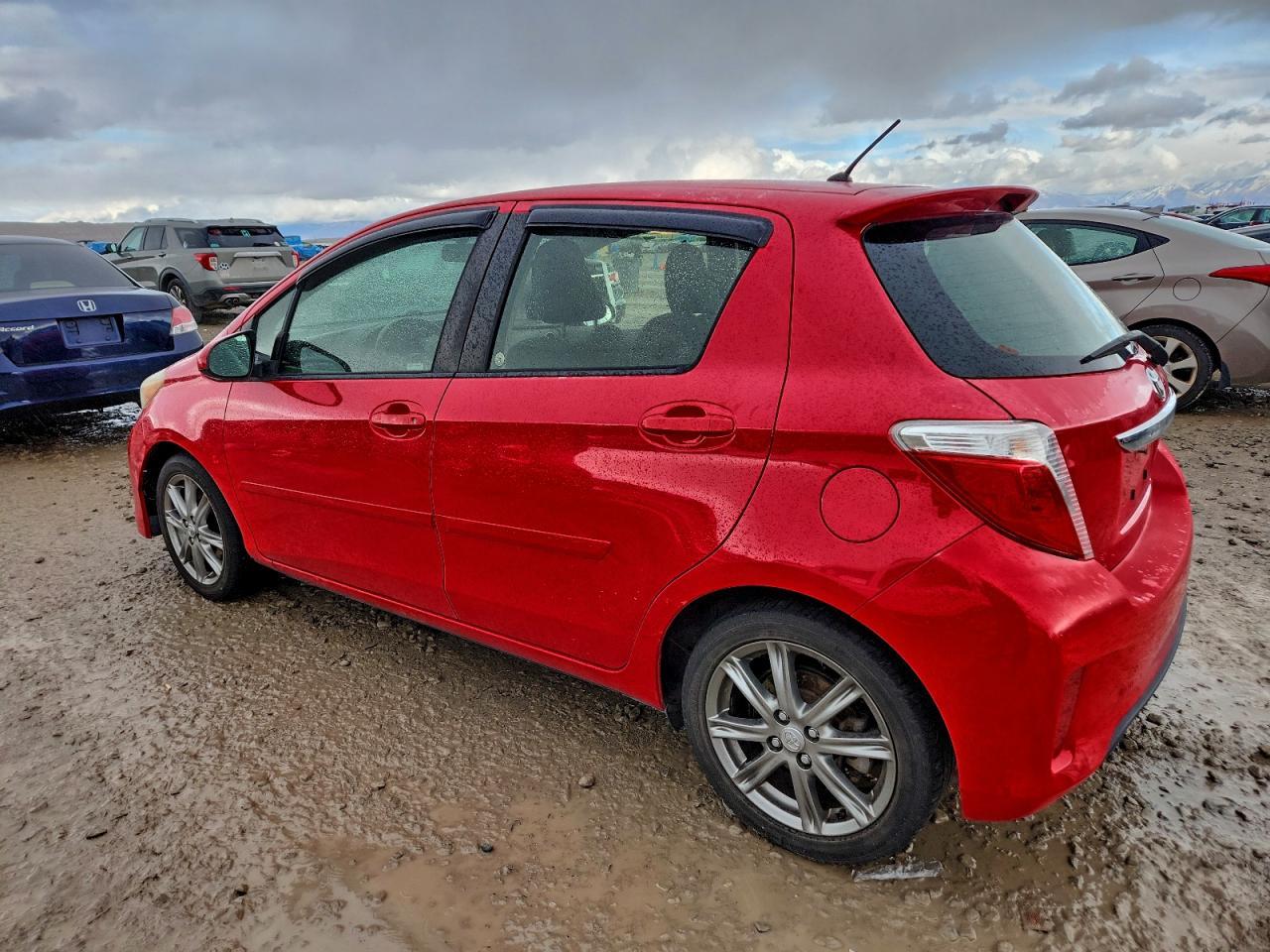 2012 TOYOTA YARIS