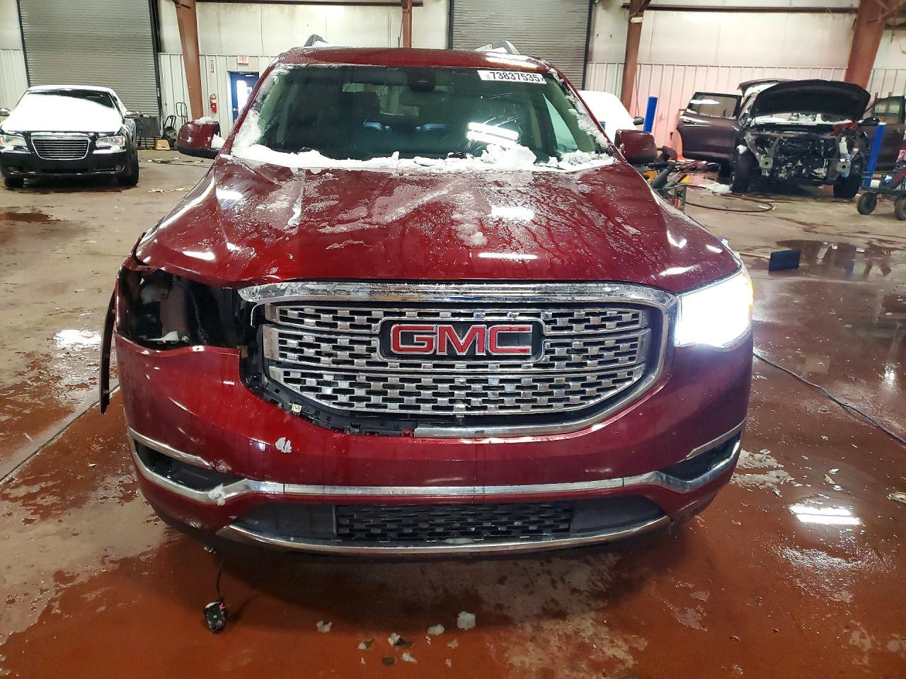 2017 GMC ACADIA